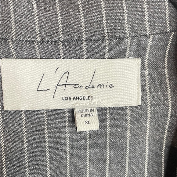 L'Academie | Women’s Lynn Structured Blazer in Gray & White Pinstripe Size XL - Picture 4 of 6